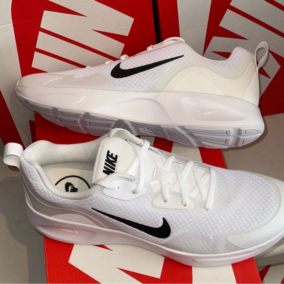 Nike Wearallday Men’s Size 11 US *New with box* White/Black - Picture 8 of 9